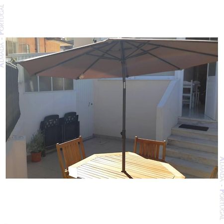 Casa Gil Anes Apartman Almada Kültér fotó